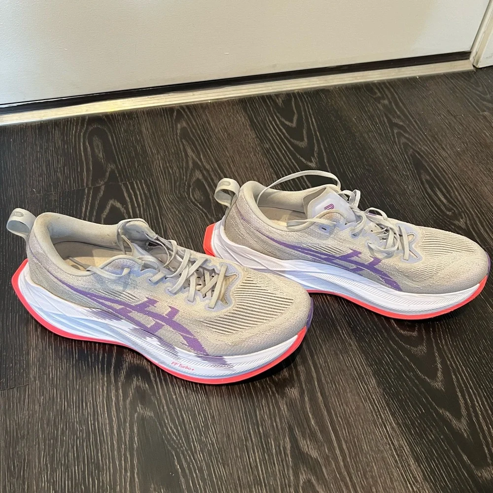ASICS Superblast 2 Size 11.5